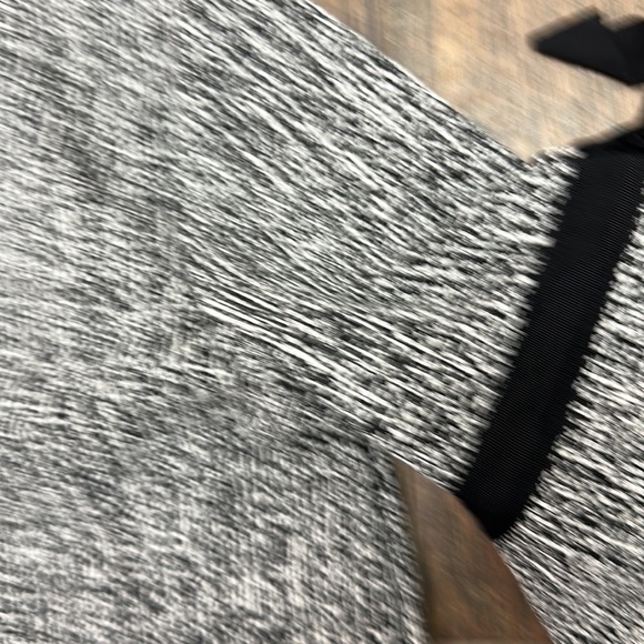 Karl legerfeld sweater - Picture 5 of 6